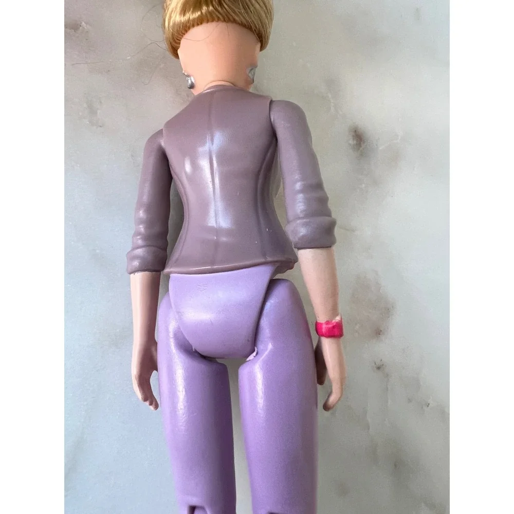 Fisher-Price Loving Family Mom Figure and Various Pretend Toy Food Items